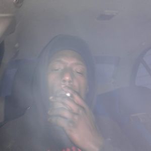 Meet your Posher, Dennis